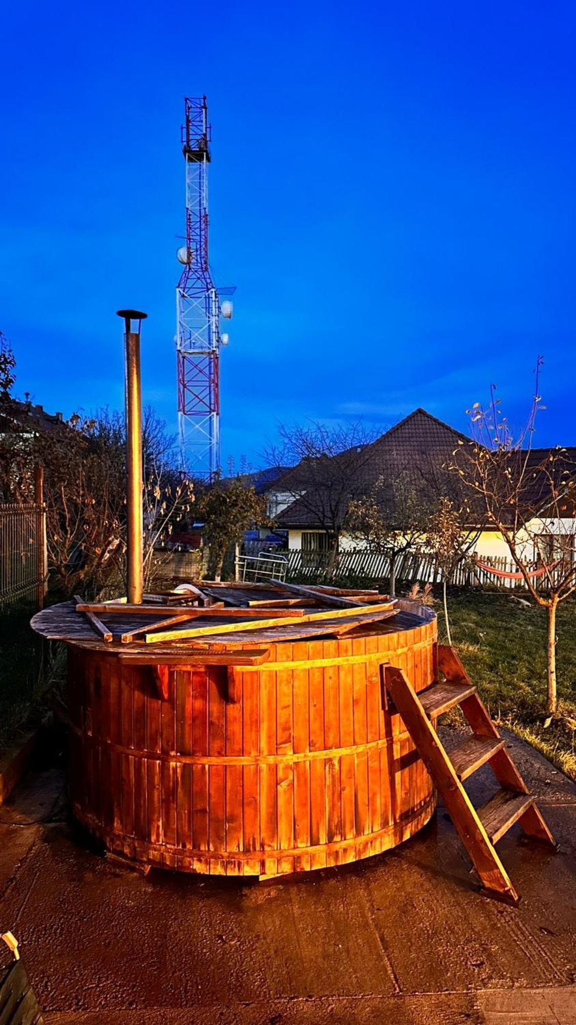 Pensiunea Salas Salasu de Sus Exteriör bild